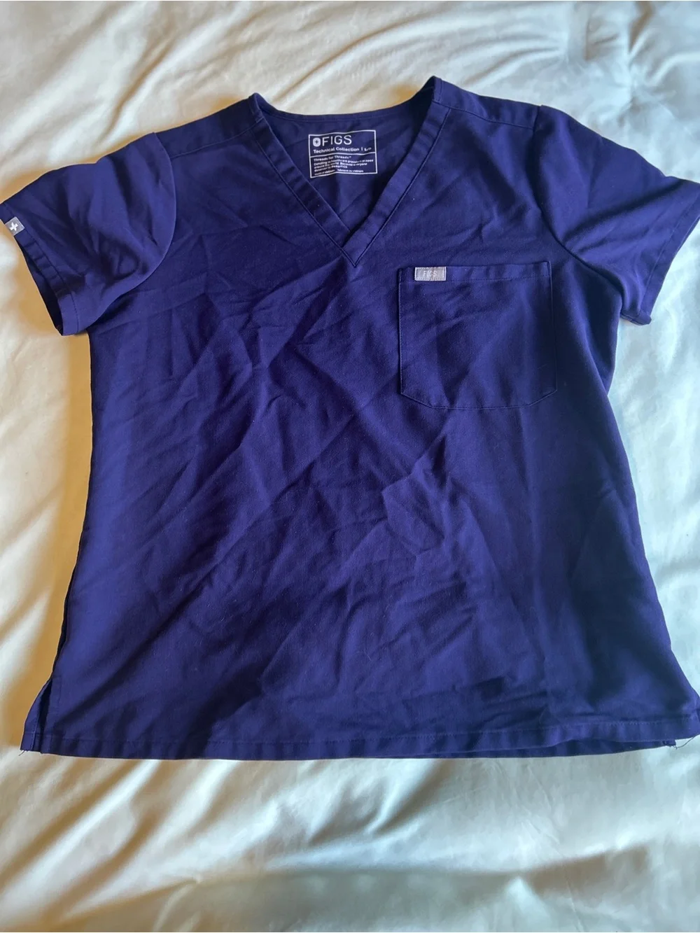 Figs Women’s Deep Purple V-Neck 1 pocket Scrub top